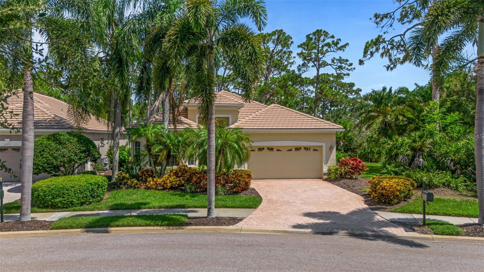 A4701662 Property Photo