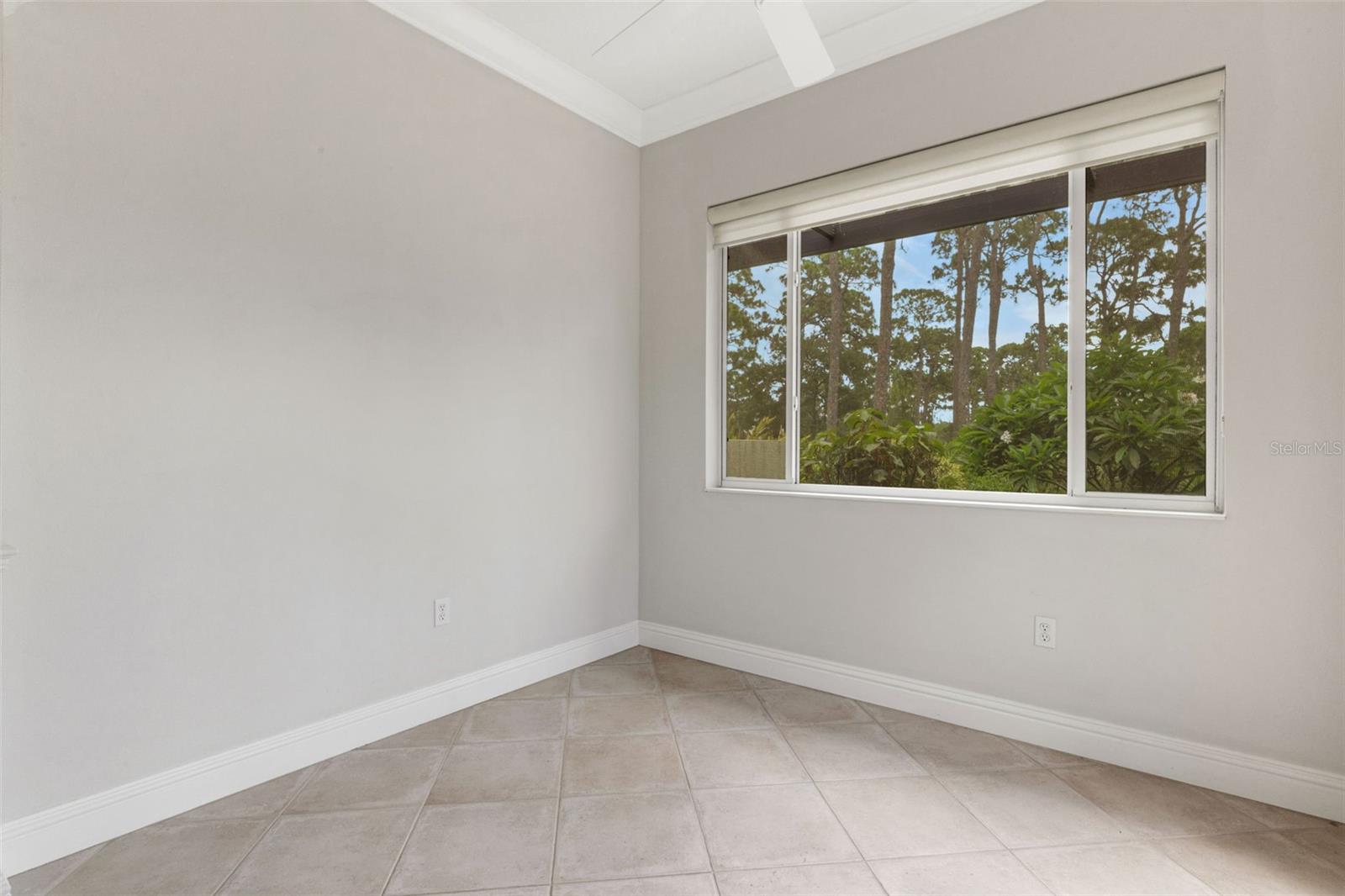 A4701662 Property Photo
