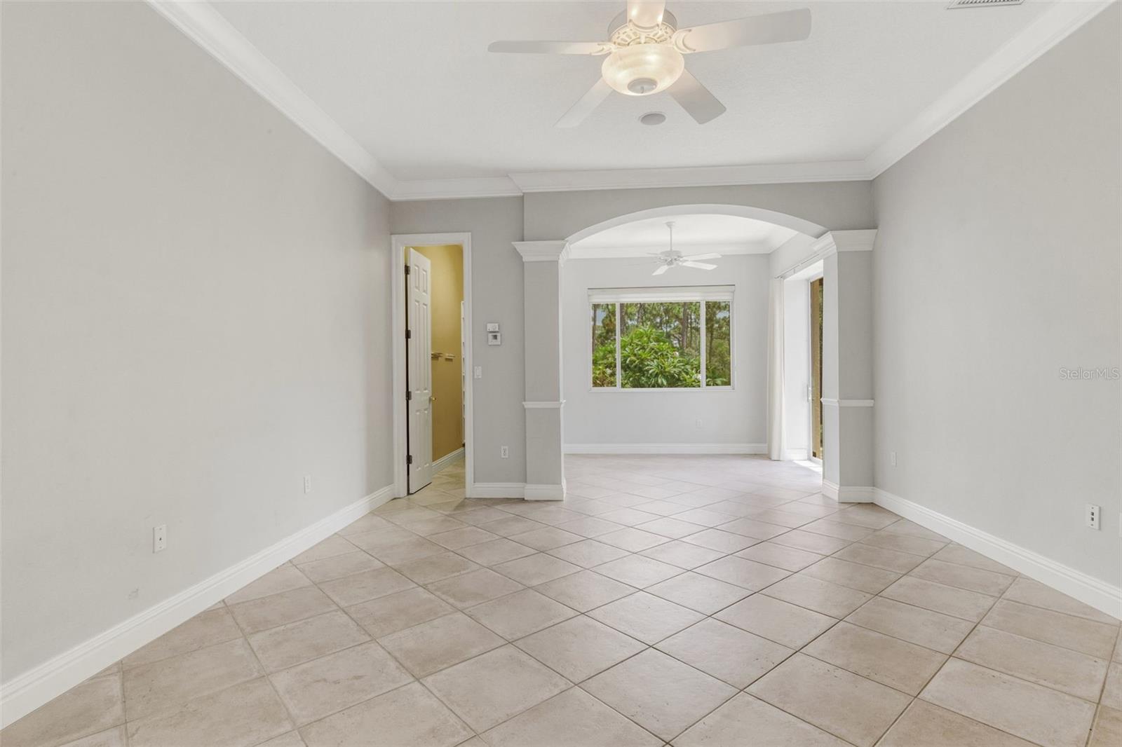 A4701662 Property Photo