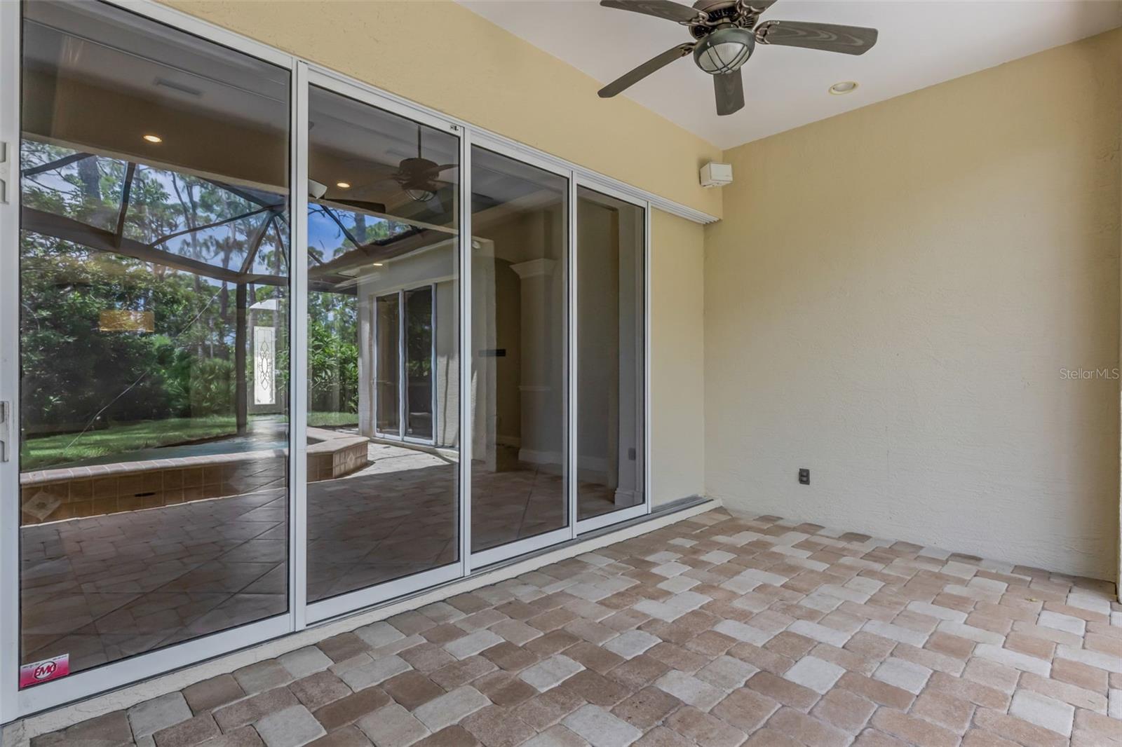 A4701662 Property Photo