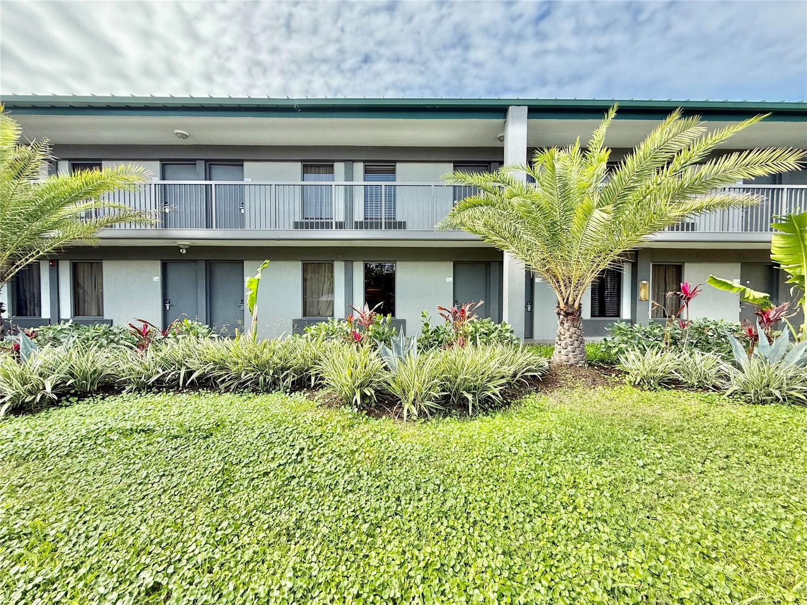 MLS# TB8534768 Property Photo