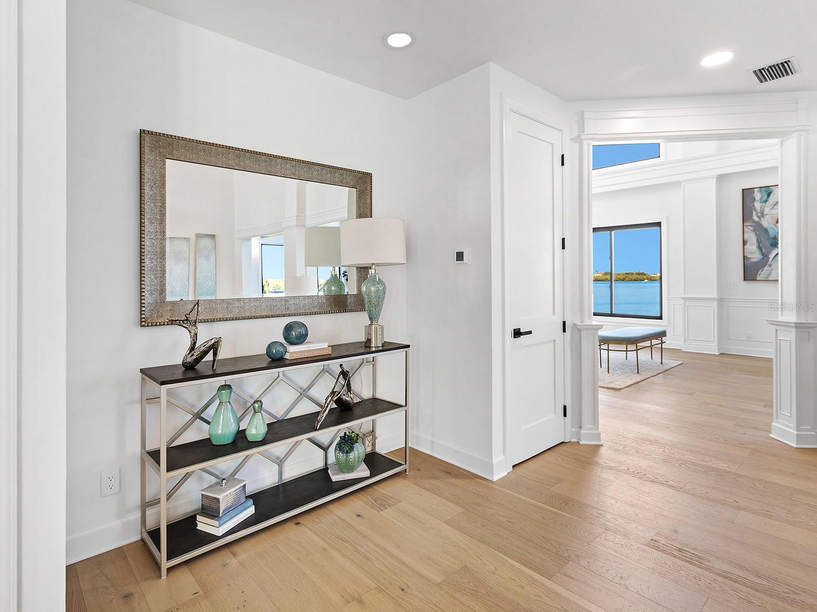 A4702047 Property Photo
