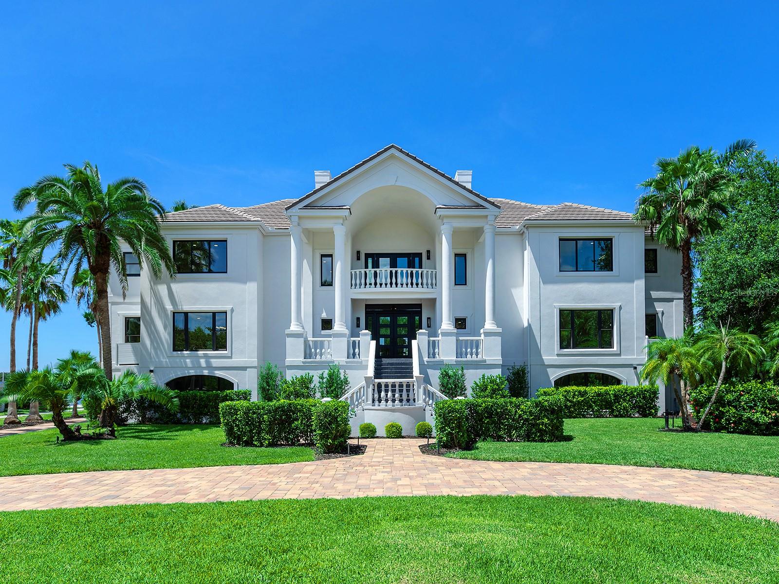 A4702047 Property Photo