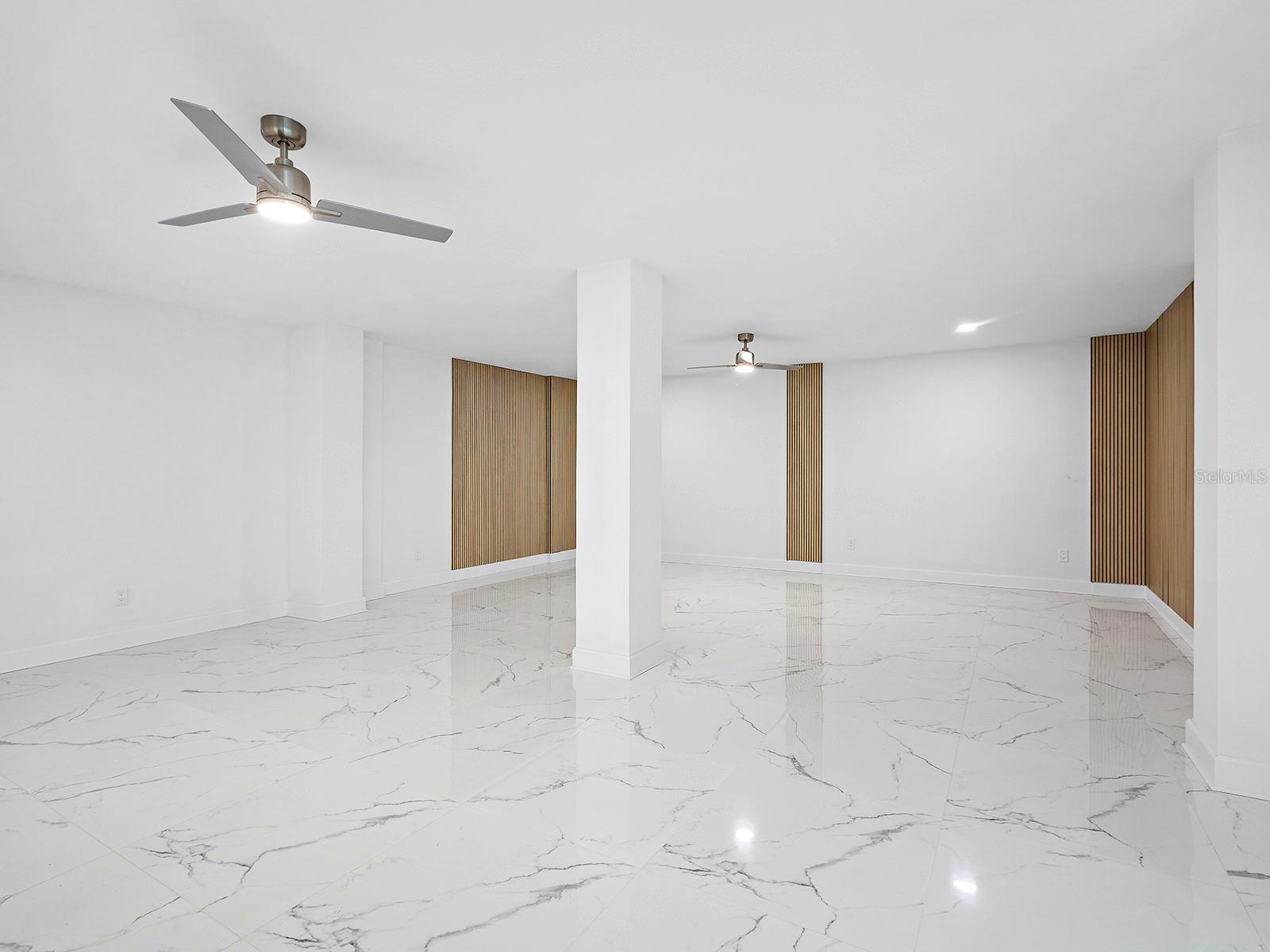 A4702047 Property Photo