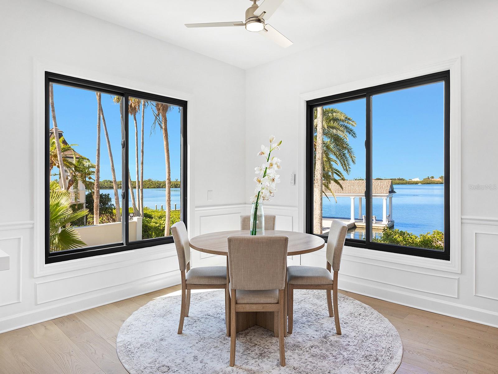 A4702047 Property Photo