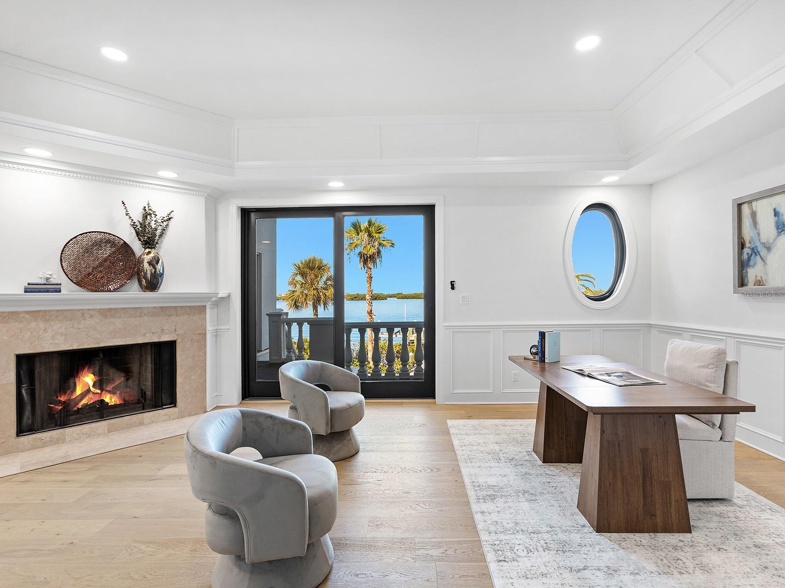 A4702047 Property Photo