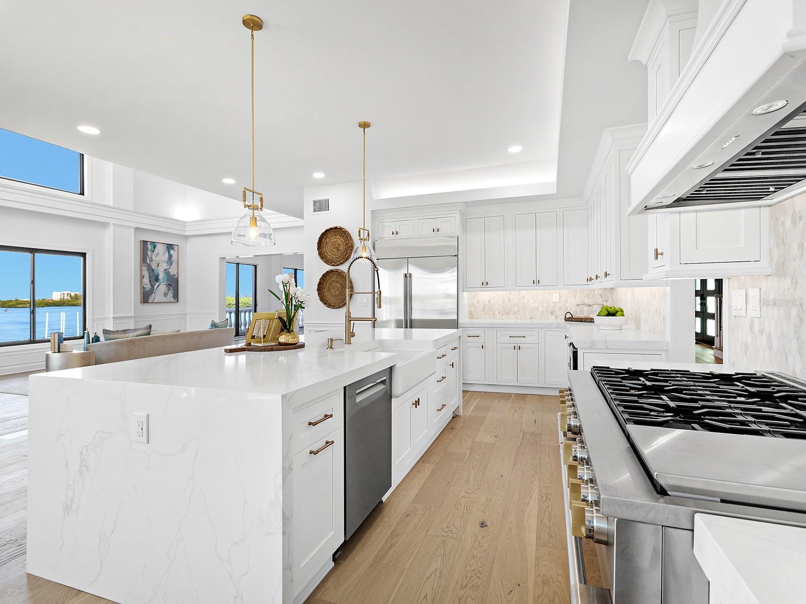 A4702047 Property Photo