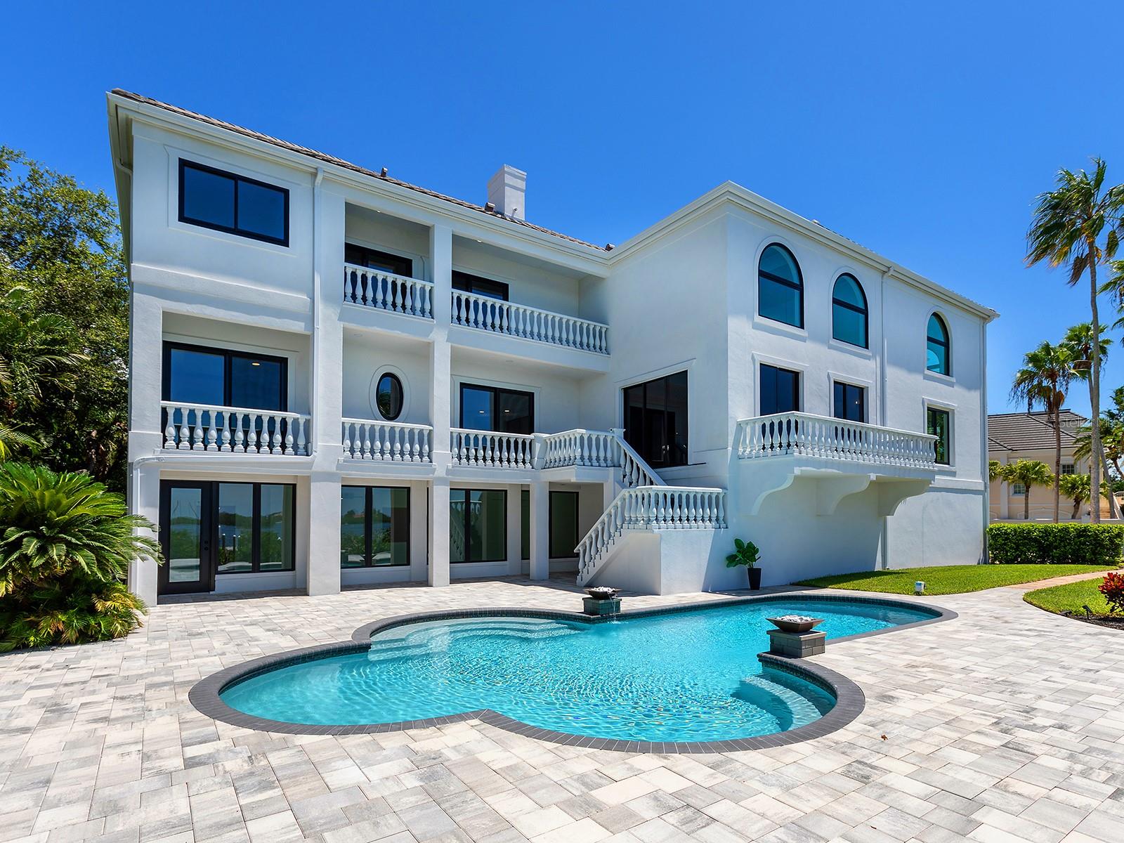 A4702047 Property Photo
