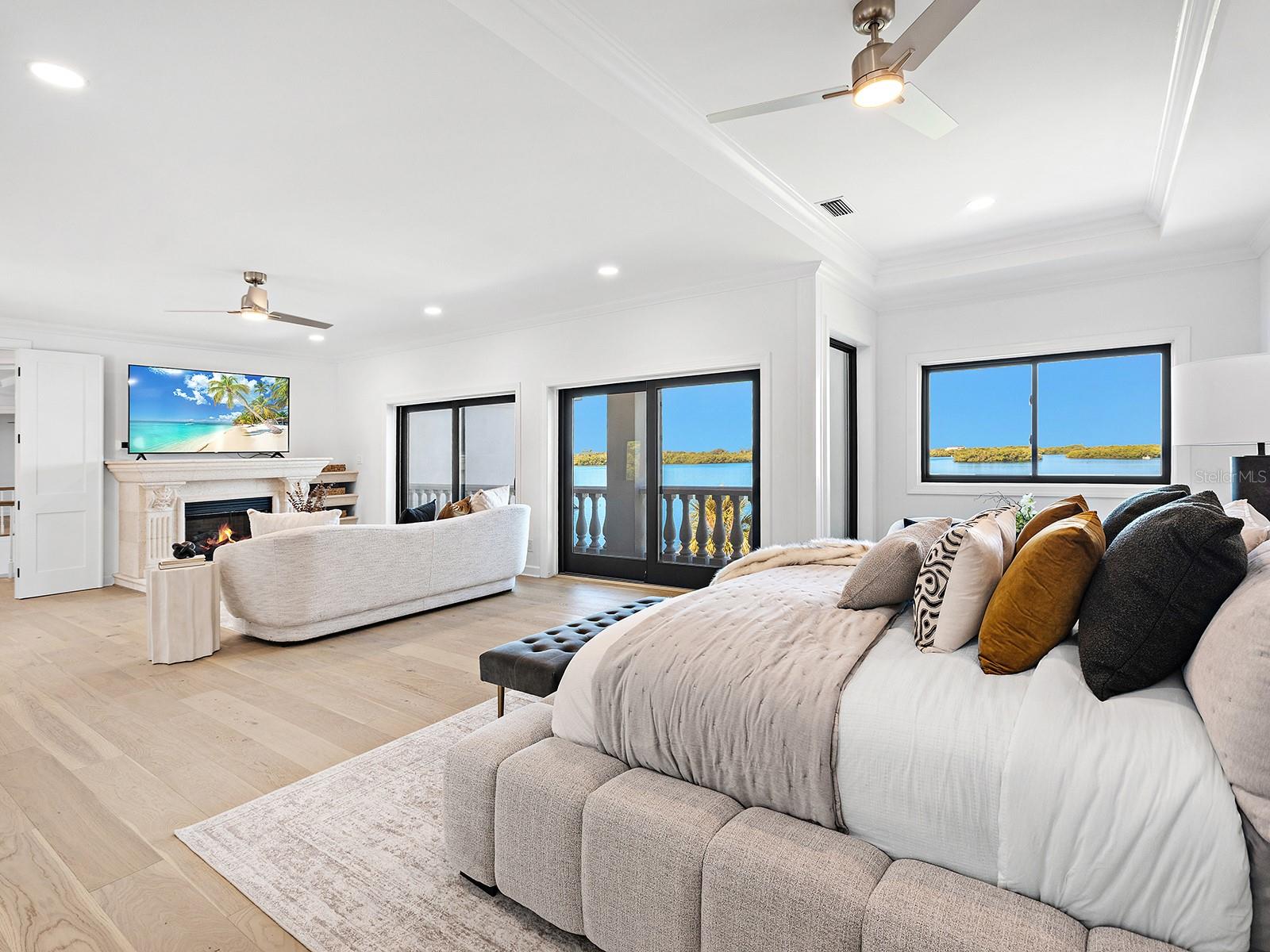 A4702047 Property Photo
