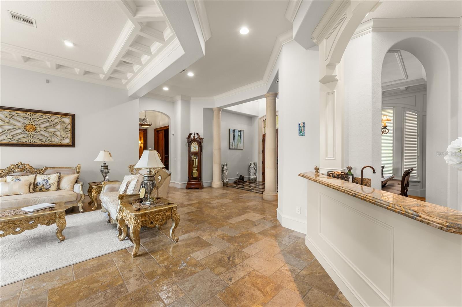 O6430931 Property Photo