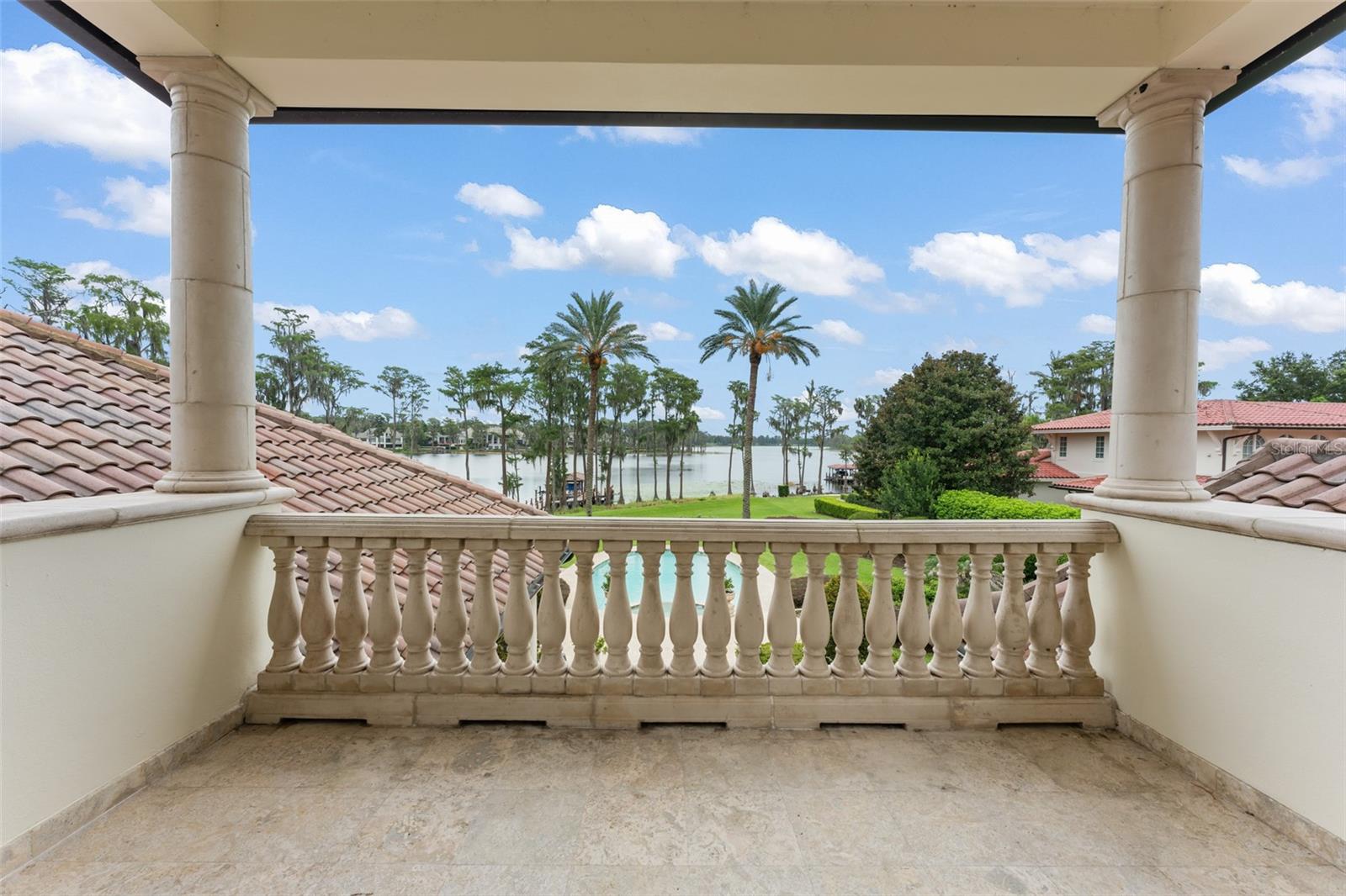 O6430931 Property Photo