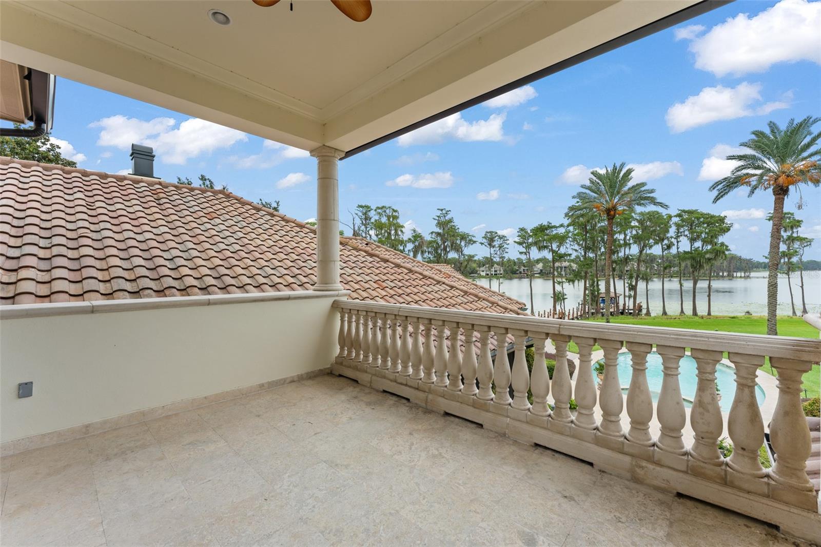 O6430931 Property Photo