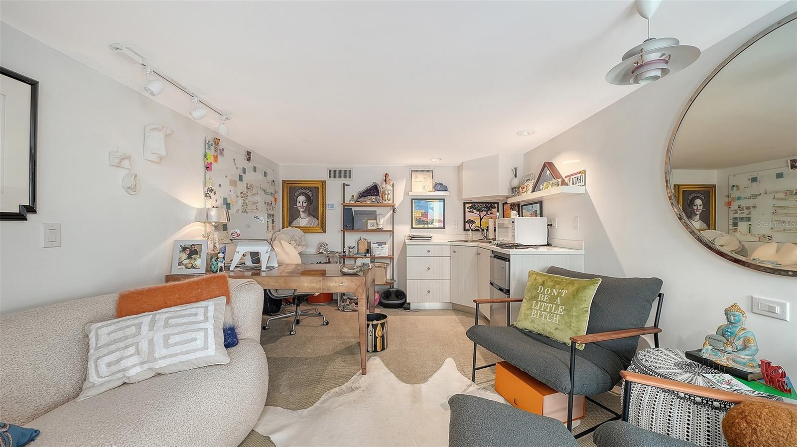 A4702151 Property Photo