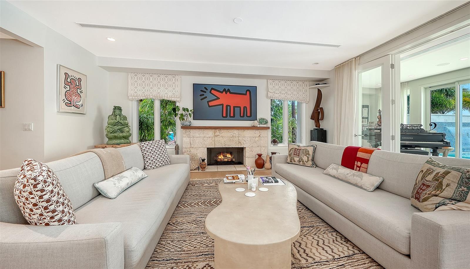 A4702151 Property Photo