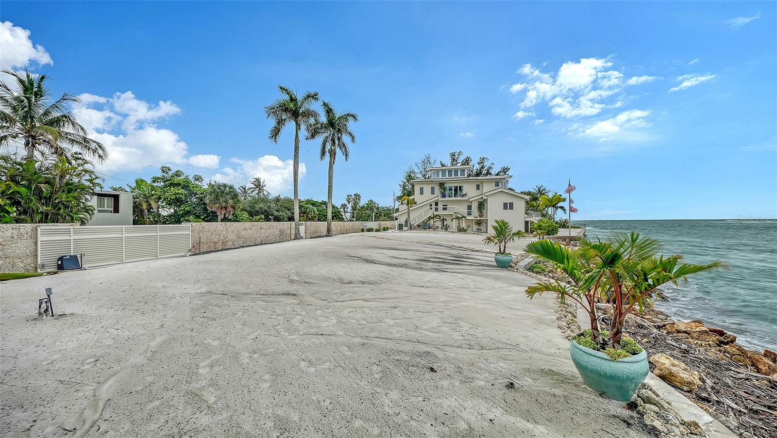 A4702151 Property Photo