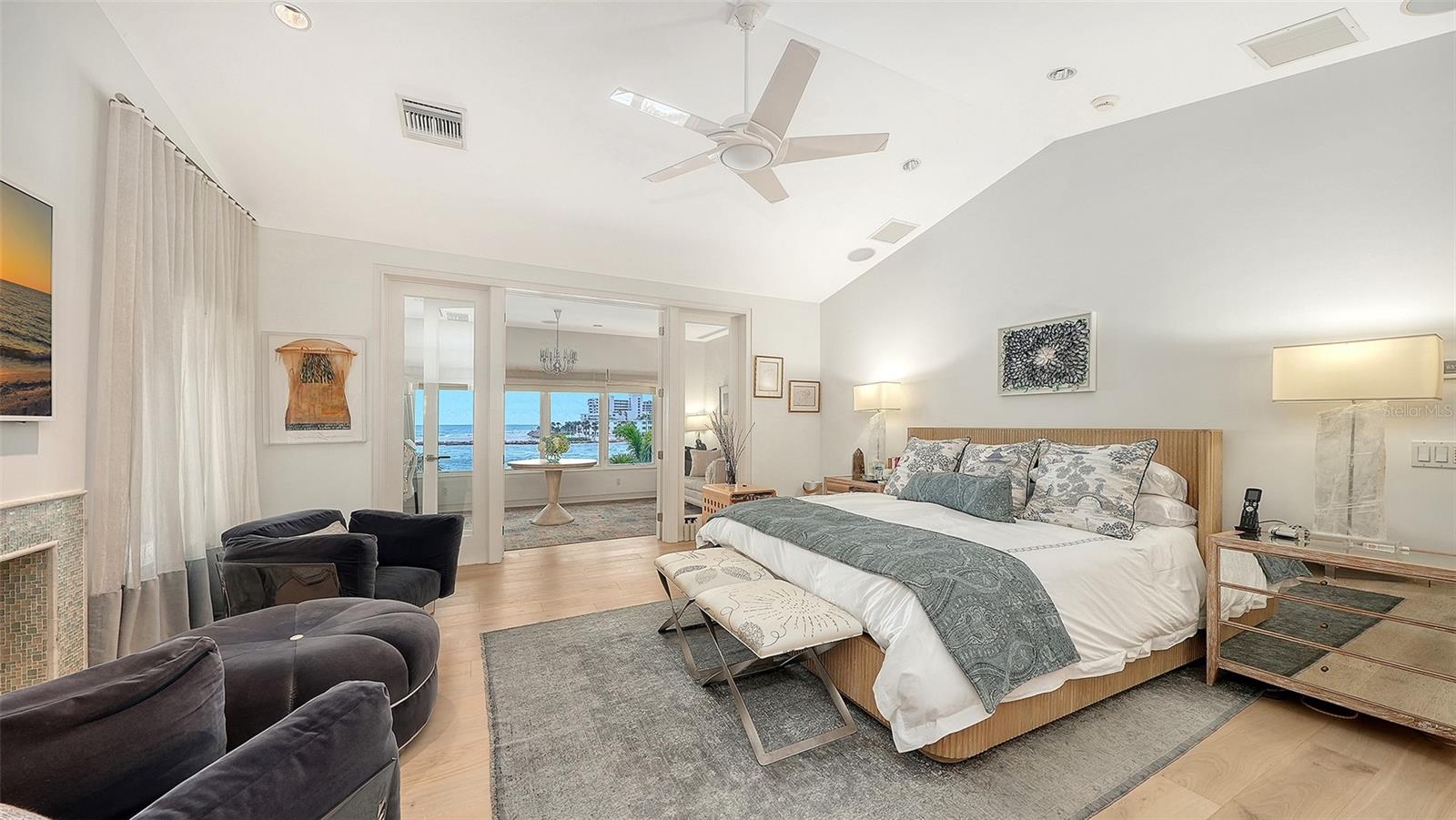 A4702151 Property Photo