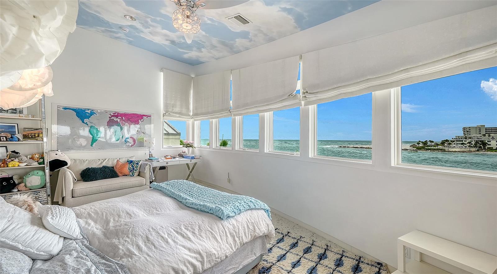 A4702151 Property Photo