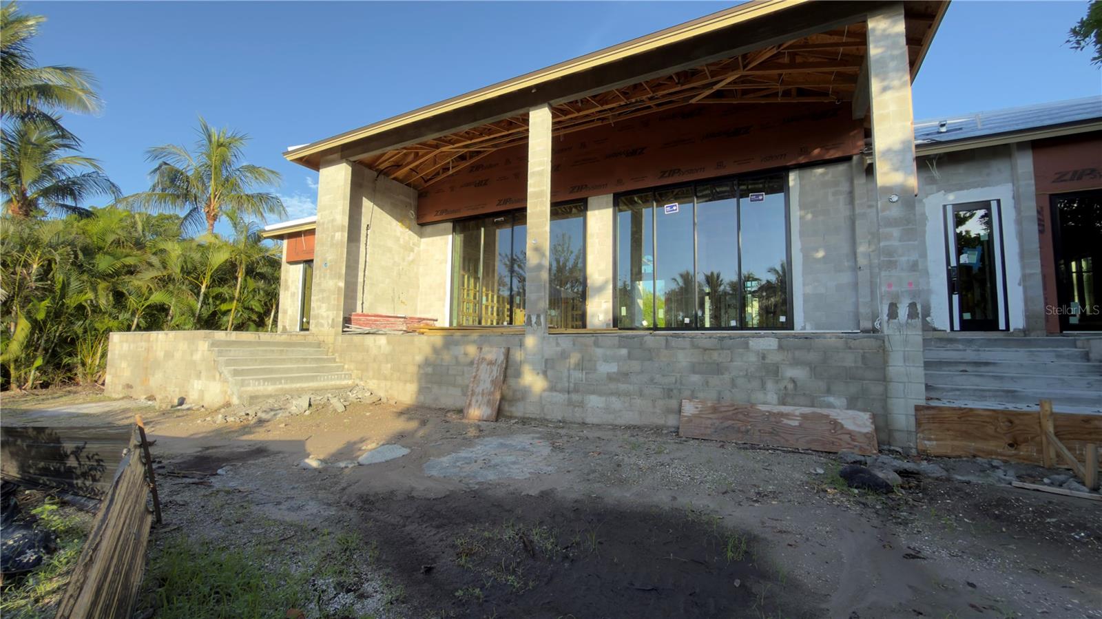 A4702153 Property Photo