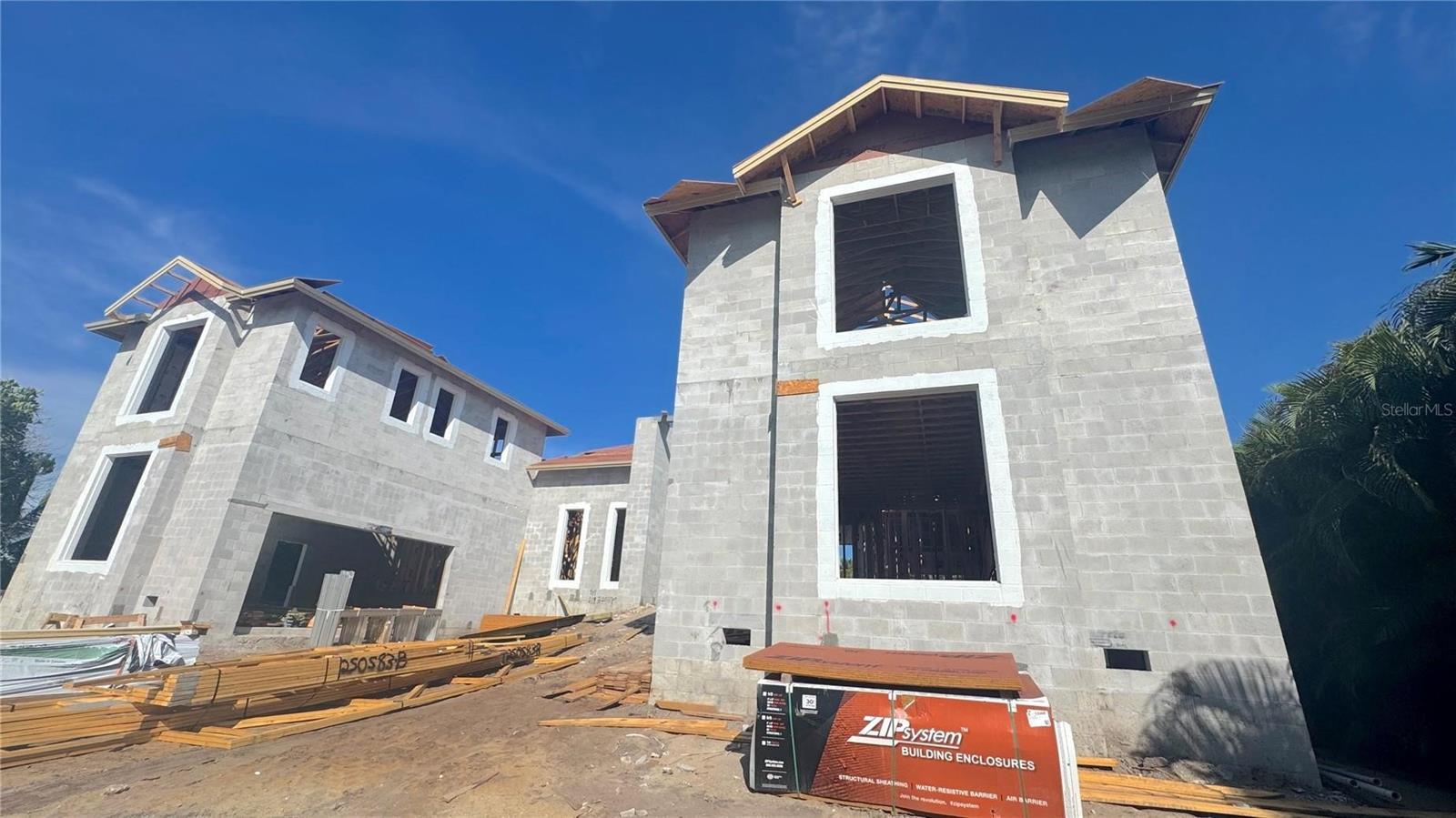A4702153 Property Photo