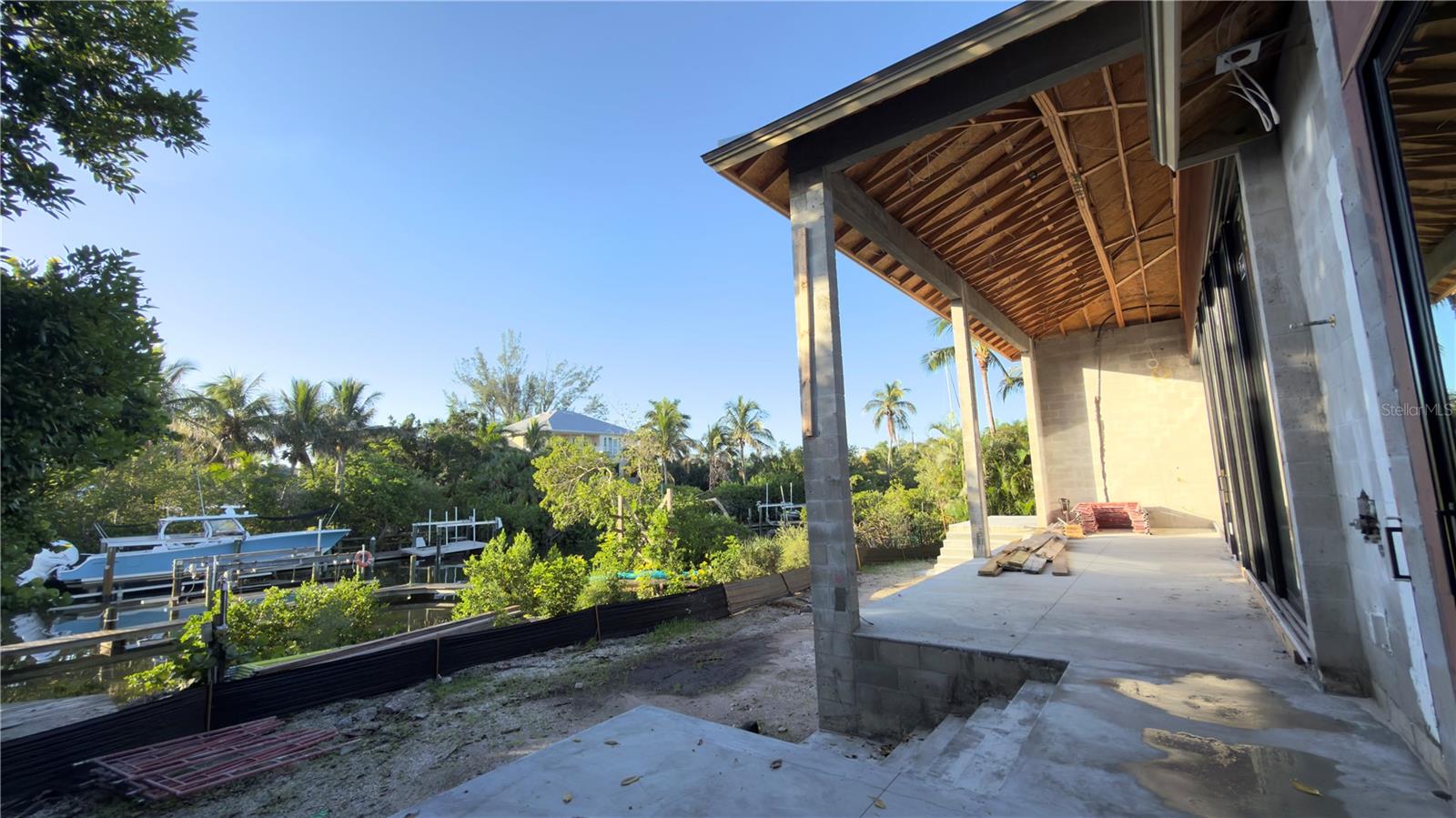 A4702153 Property Photo
