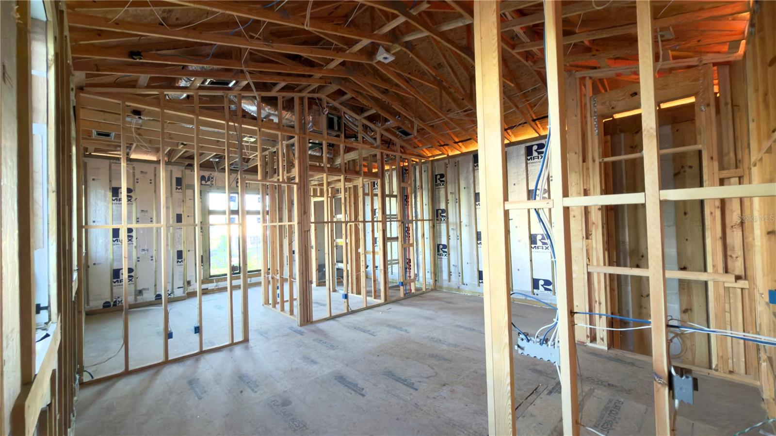 A4702153 Property Photo