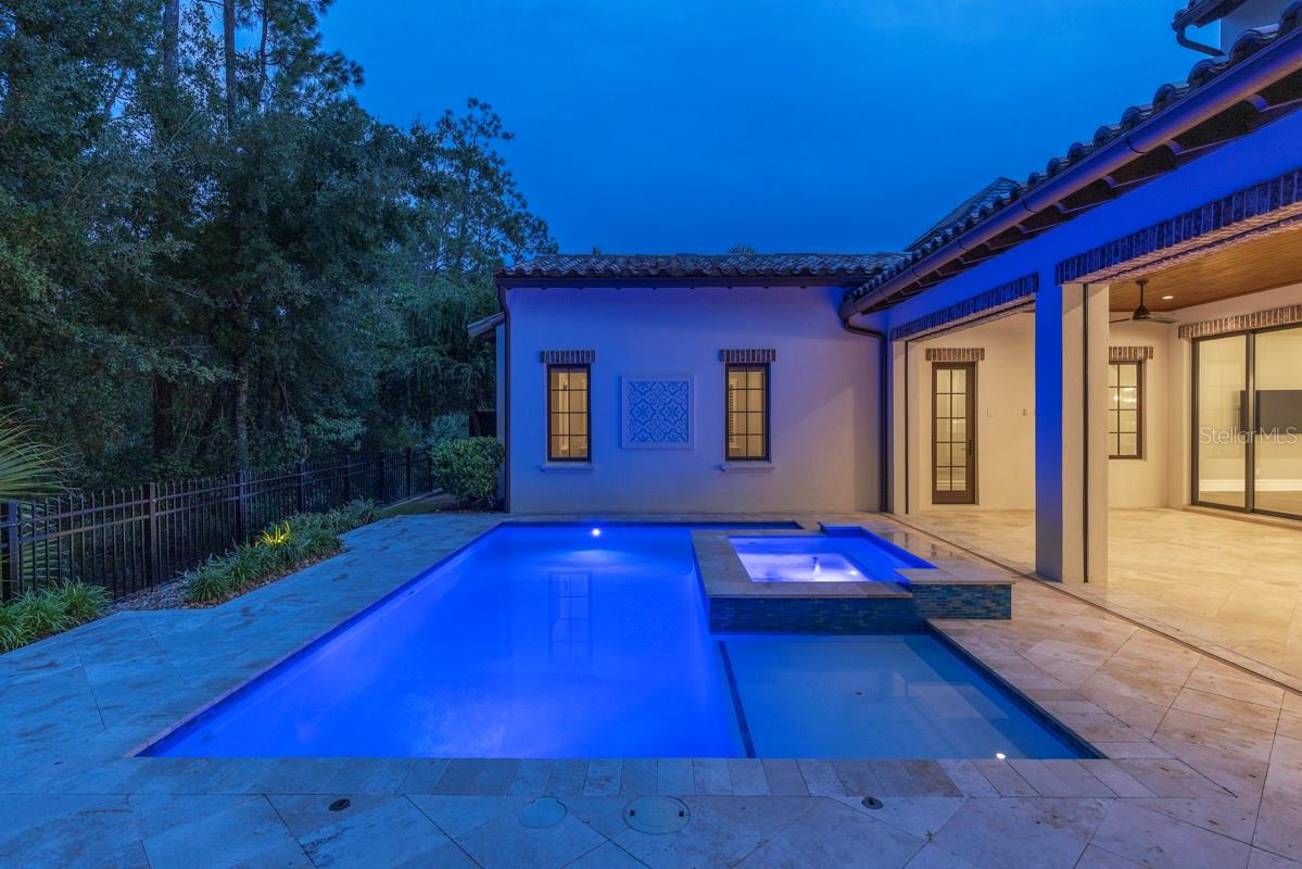 O6431116 Property Photo