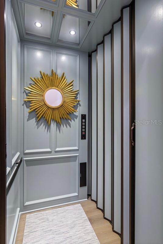 O6431116 Property Photo