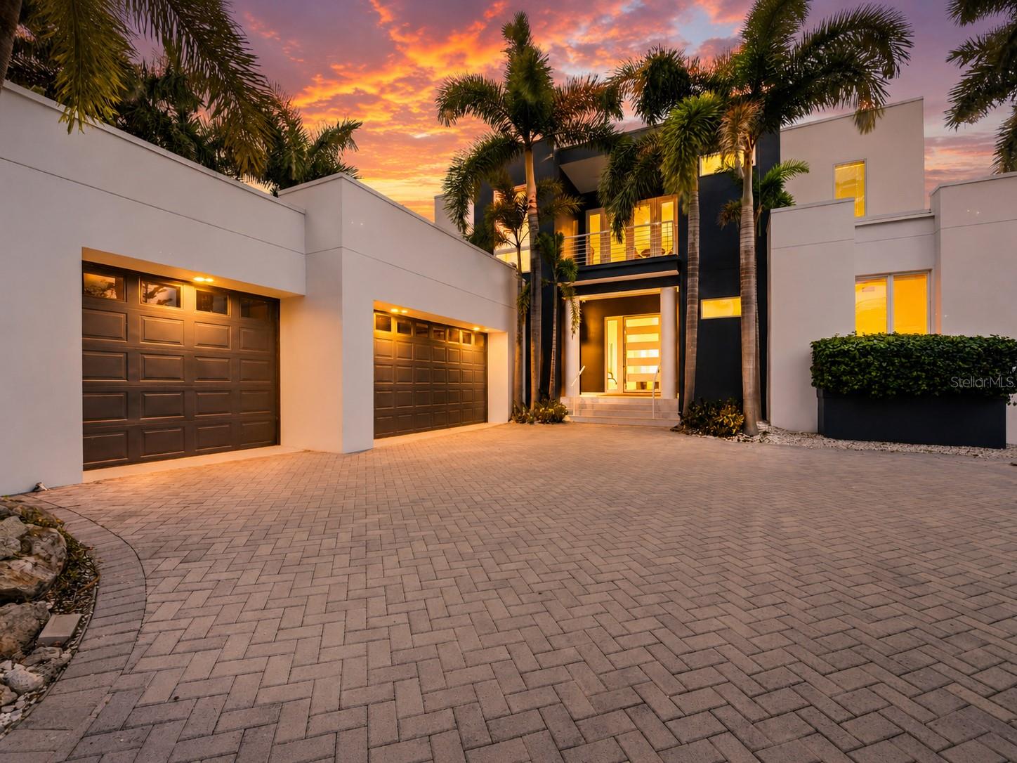 A4702218 Property Photo