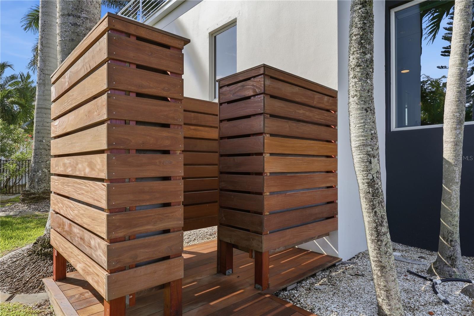 A4702218 Property Photo