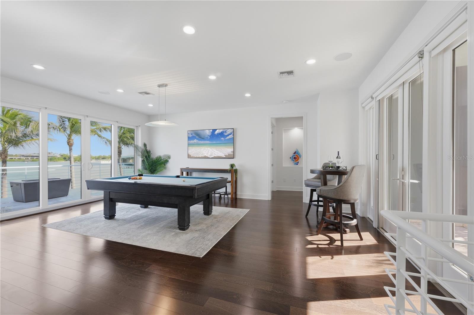A4702218 Property Photo