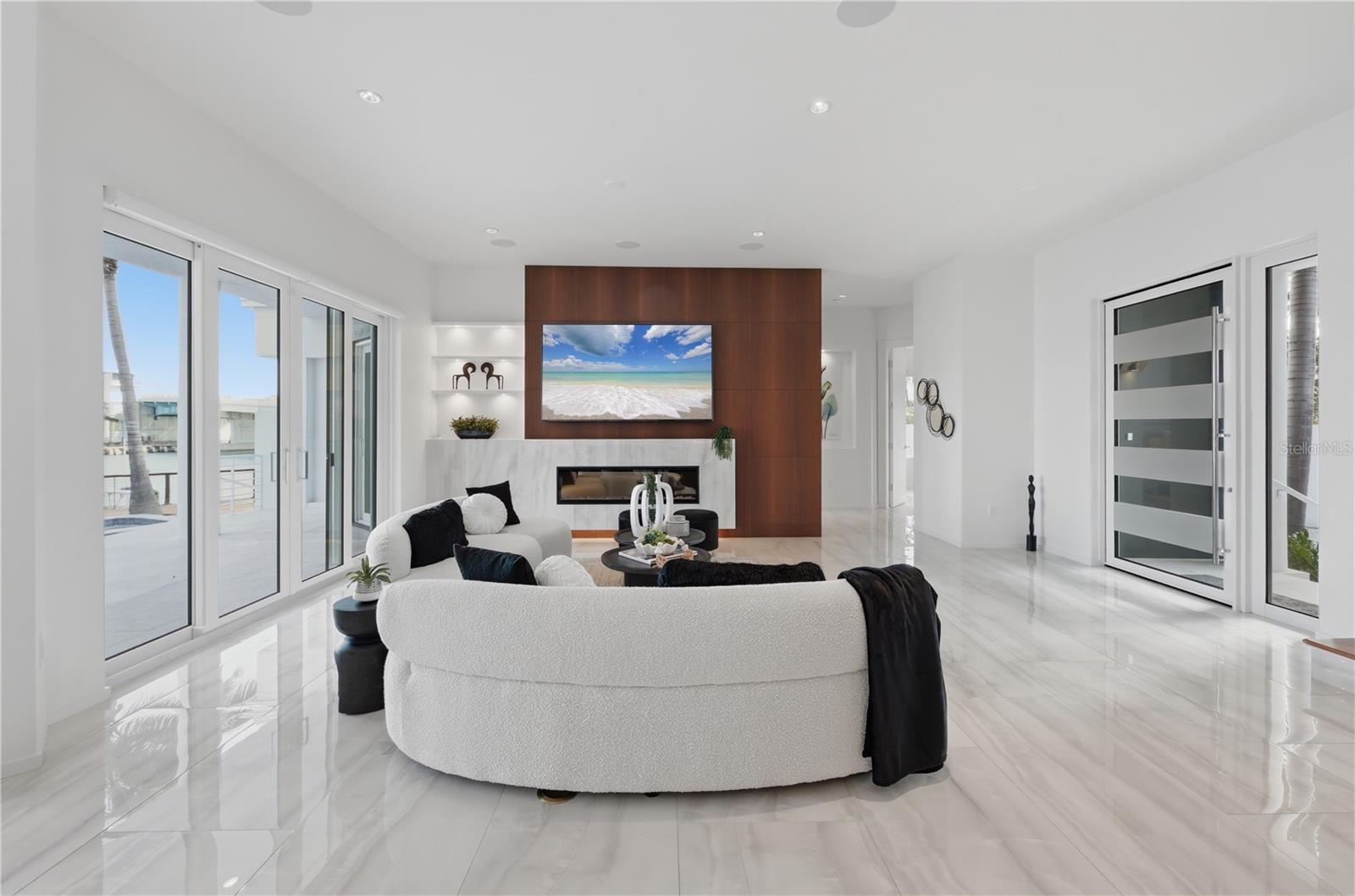 A4702218 Property Photo