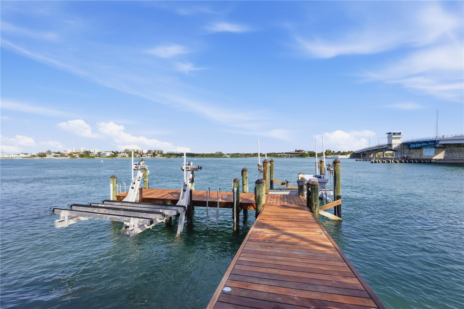 A4702218 Property Photo