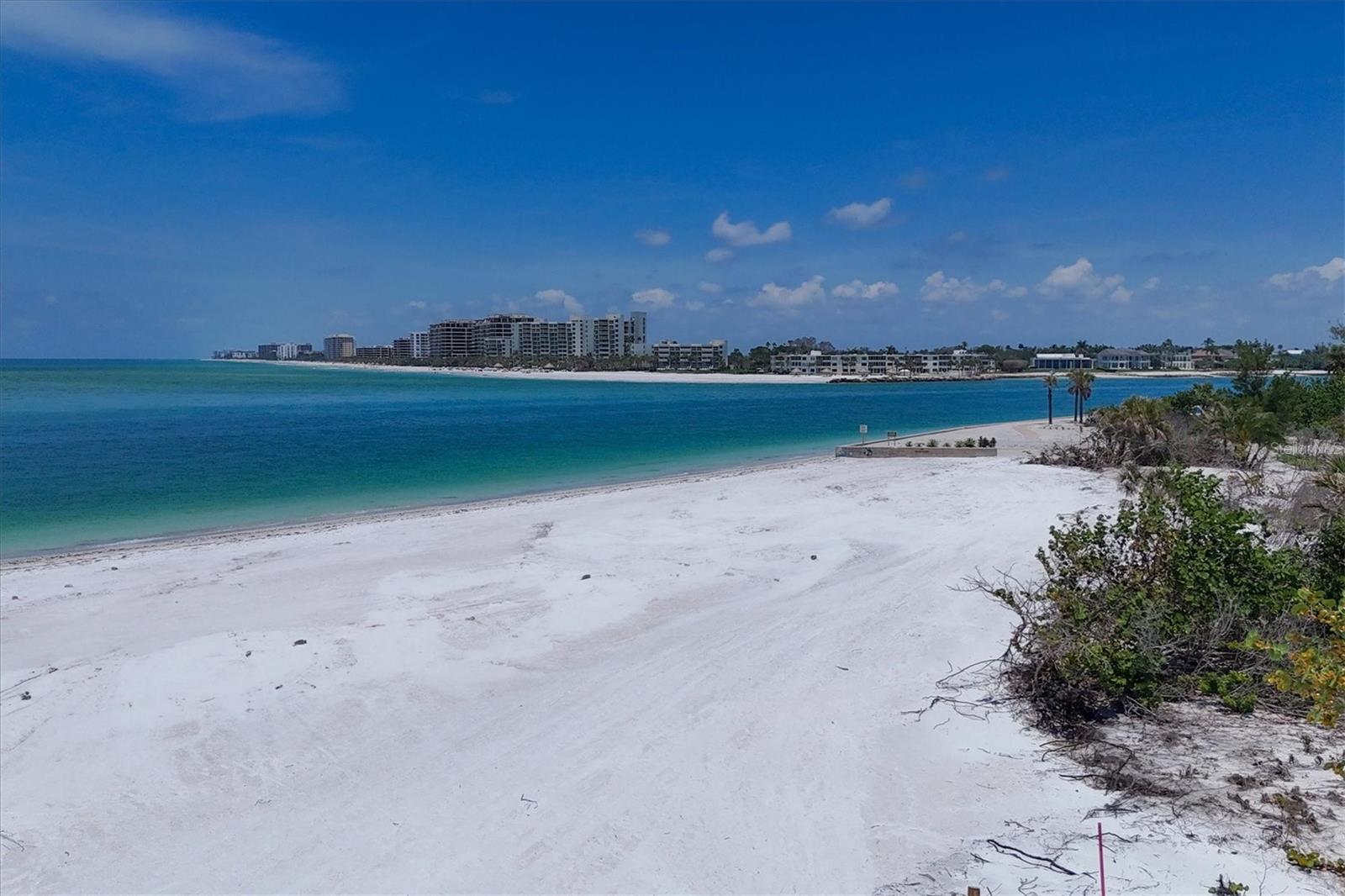 A4702218 Property Photo