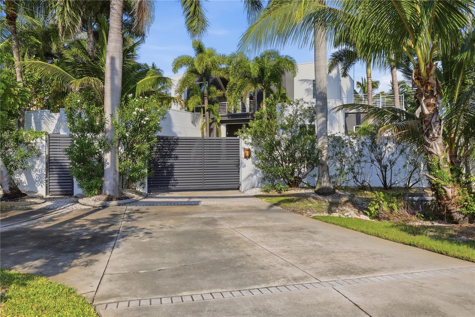 A4702218 Property Photo