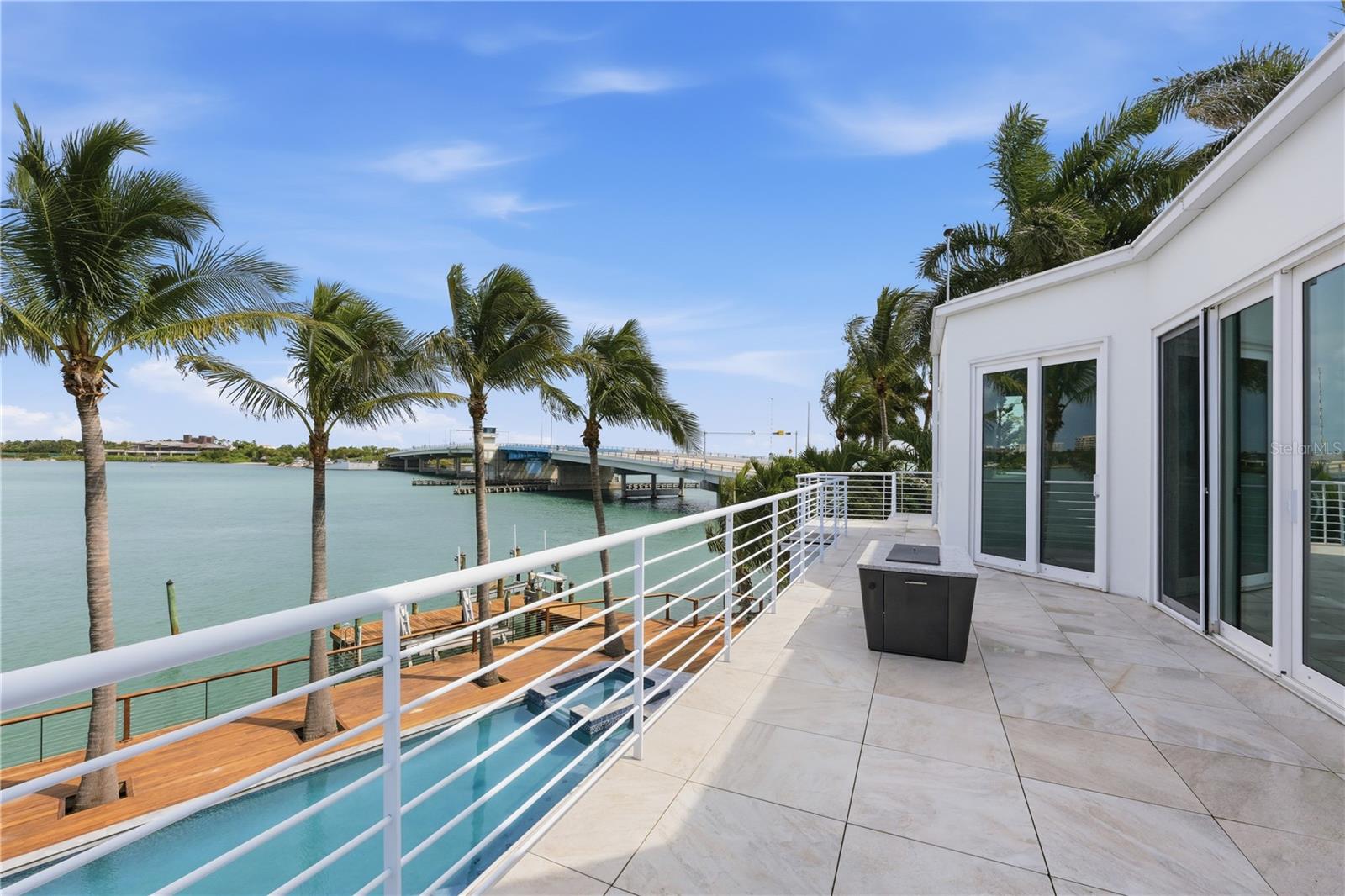 A4702218 Property Photo
