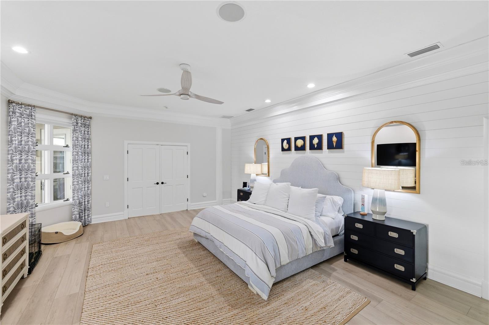 A4702241 Property Photo