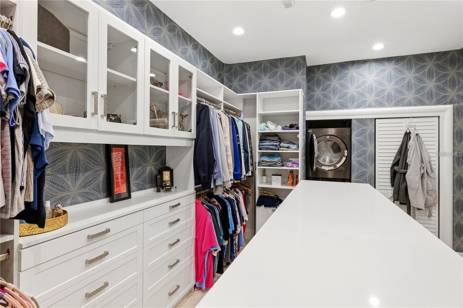 A4702241 Property Photo