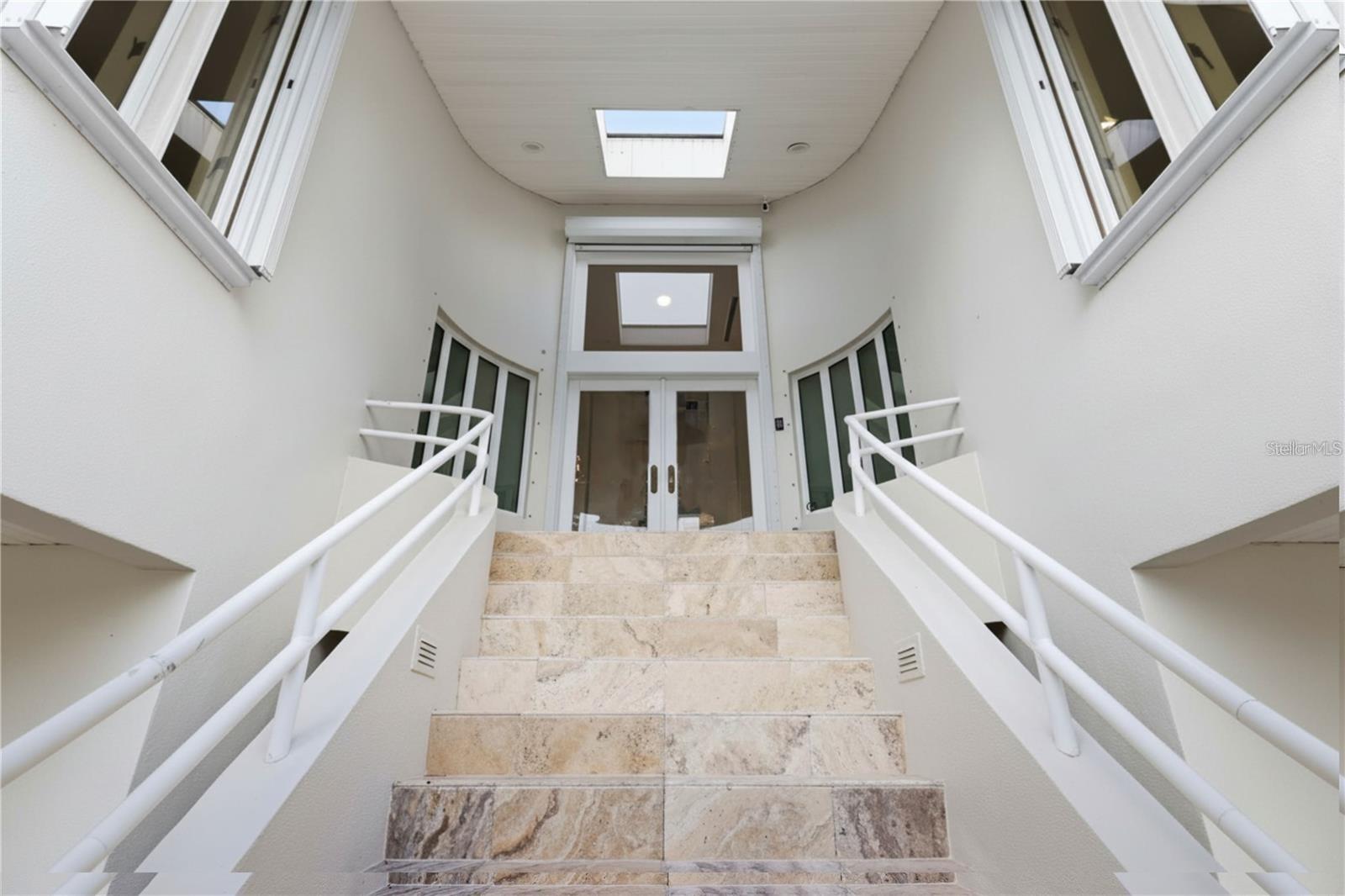 A4702241 Property Photo