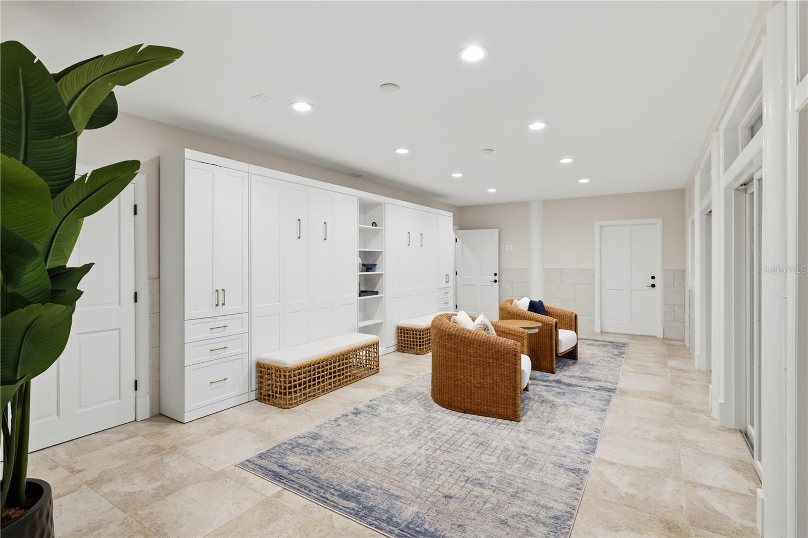 A4702241 Property Photo