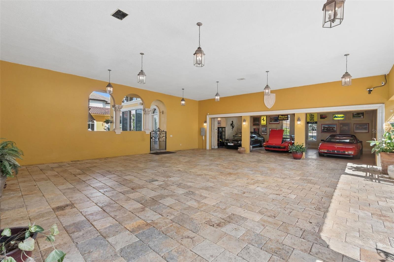 O6431426 Property Photo