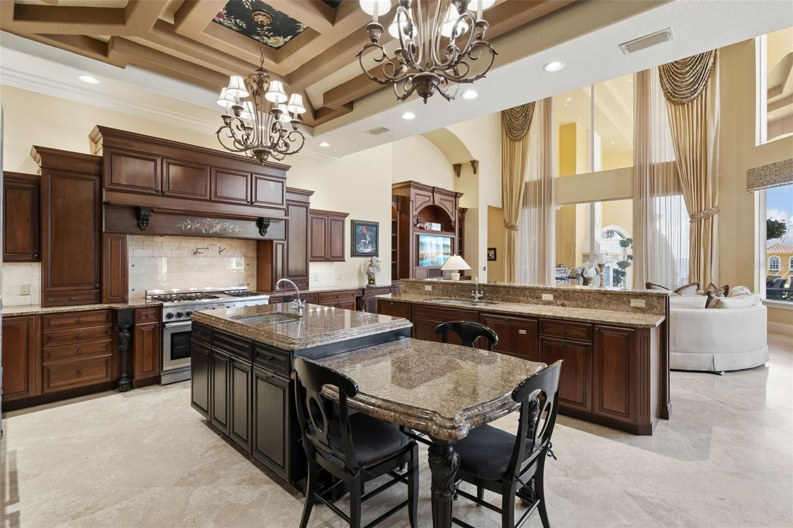 O6431426 Property Photo