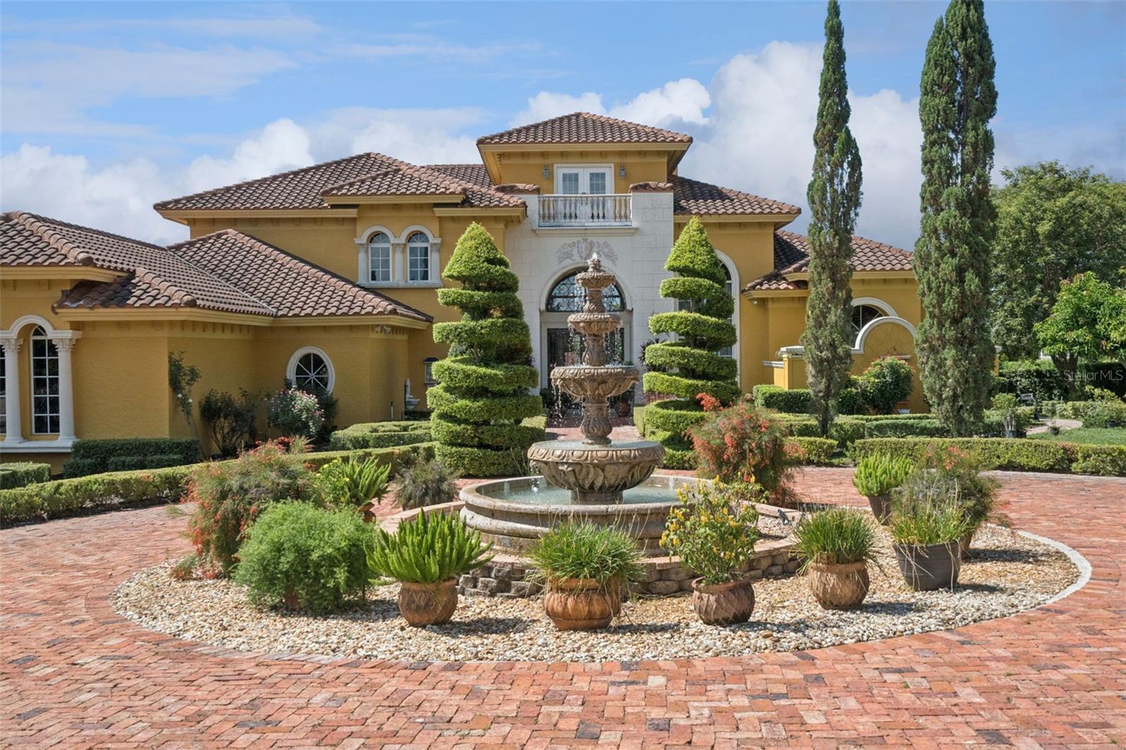 O6431426 Property Photo