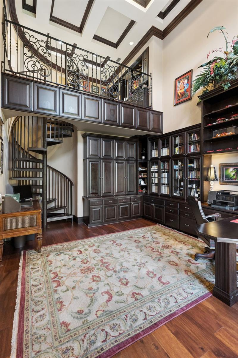 O6431426 Property Photo
