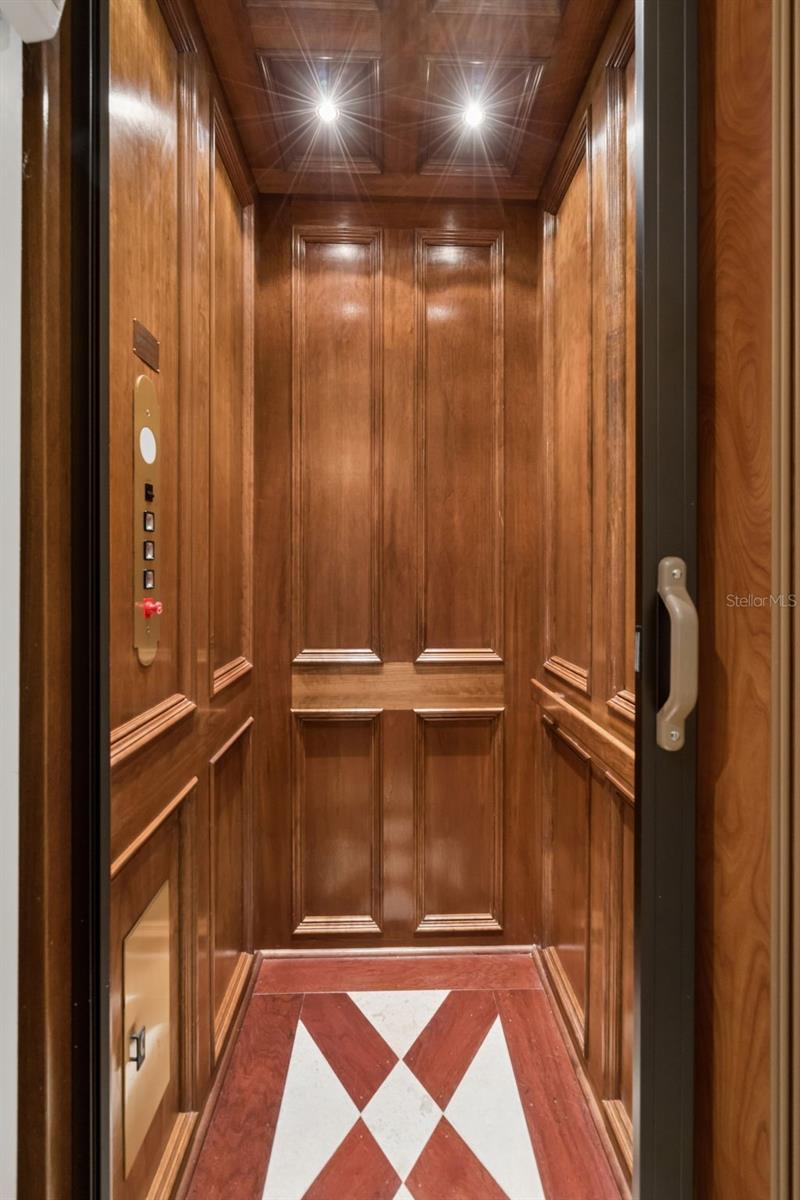 O6431426 Property Photo