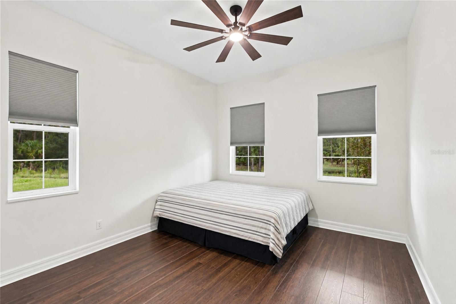 A4702274 Property Photo