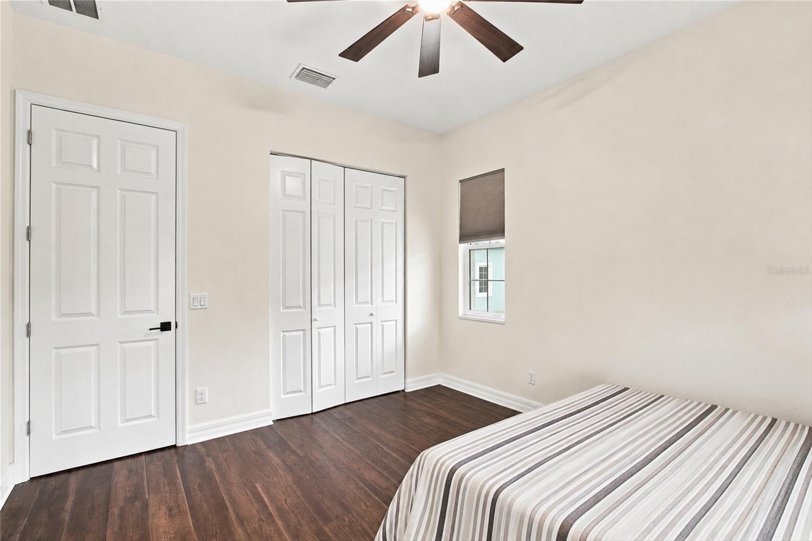 A4702274 Property Photo