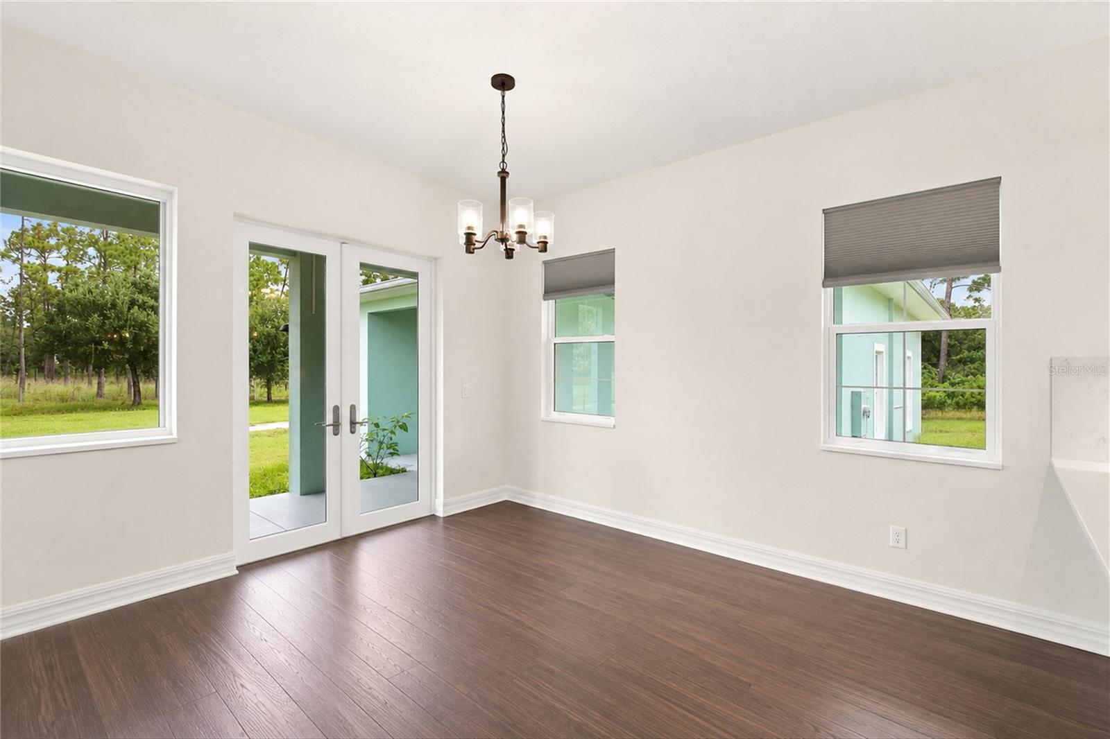 A4702274 Property Photo
