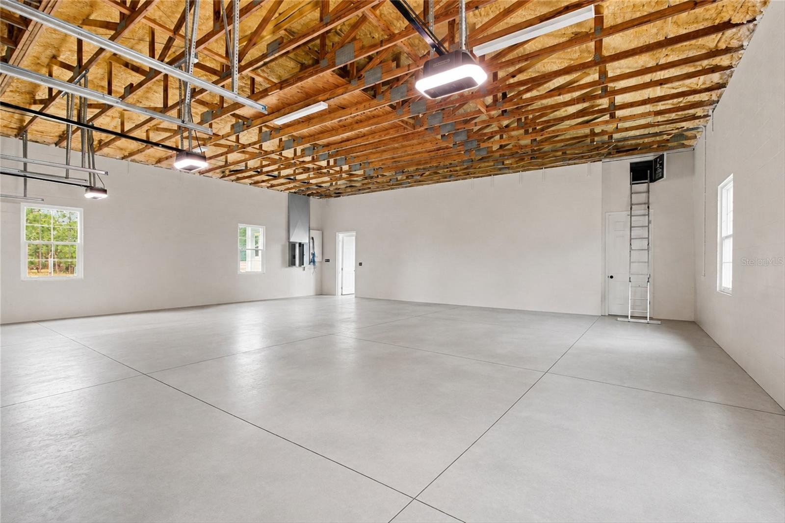 A4702274 Property Photo