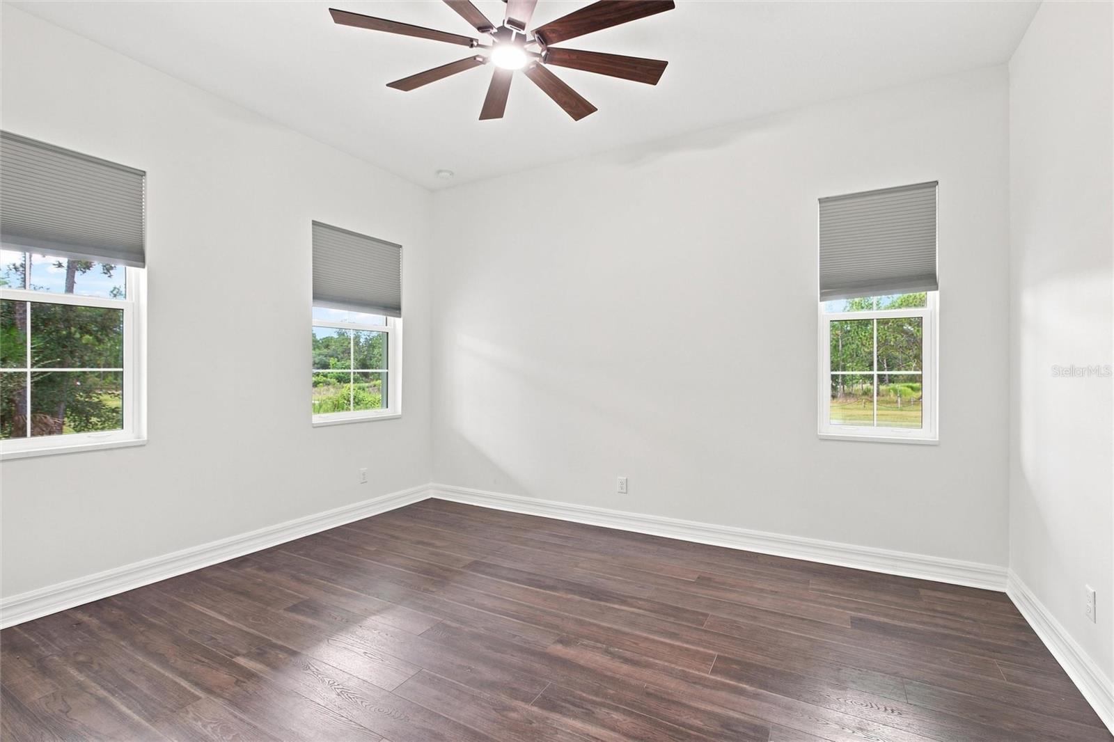 A4702274 Property Photo