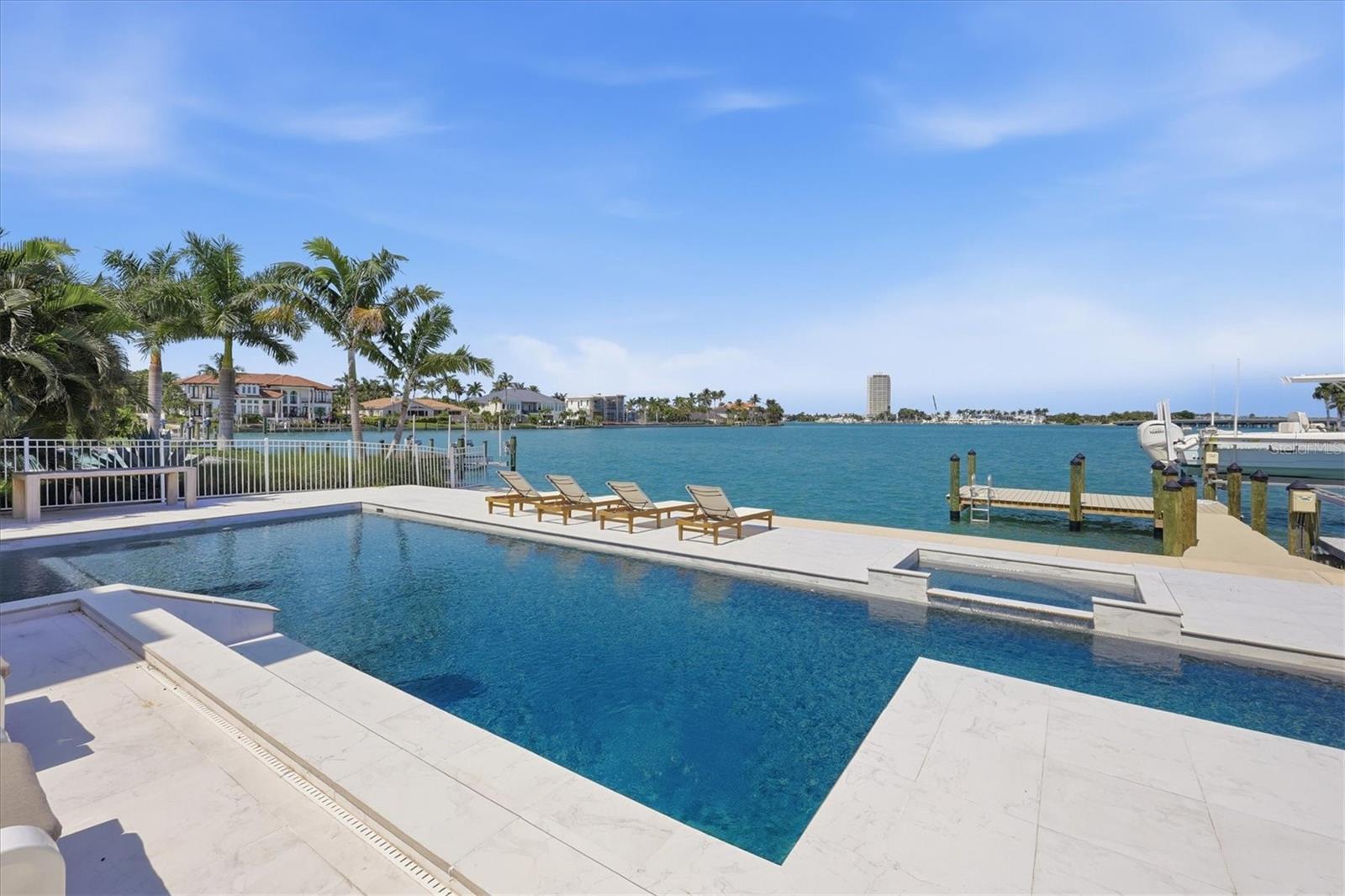 A4702281 Property Photo